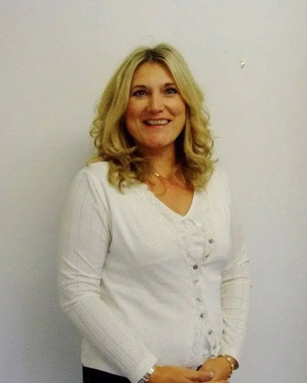 Sonya Hudson, clinical hypnotherapist, smiling